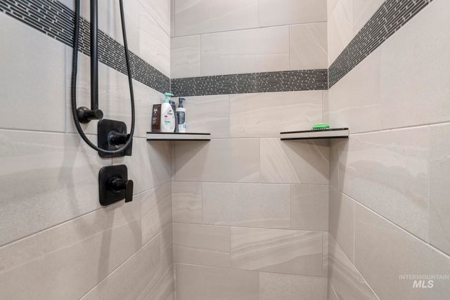 2288 Eaton Pl, Twin Falls, ID 83301