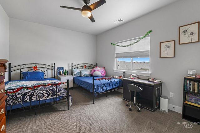 2288 Eaton Pl, Twin Falls, ID 83301