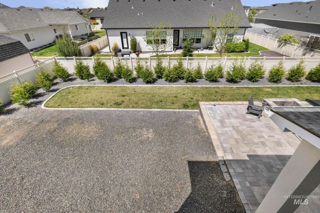 2288 Eaton Pl, Twin Falls, ID 83301