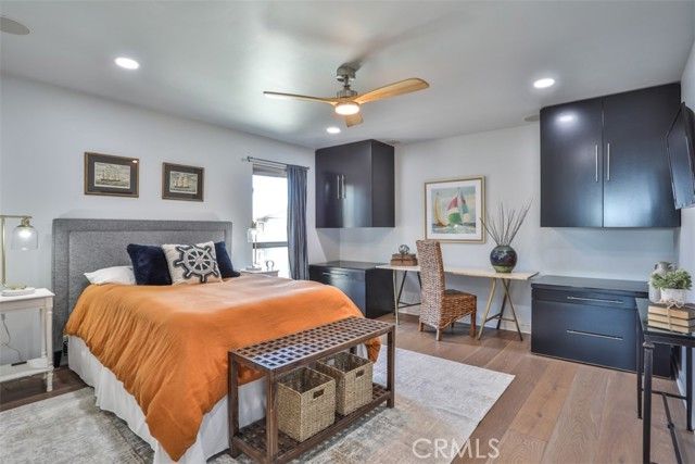 5322 Marina Pacifica, Long Beach, CA 90803