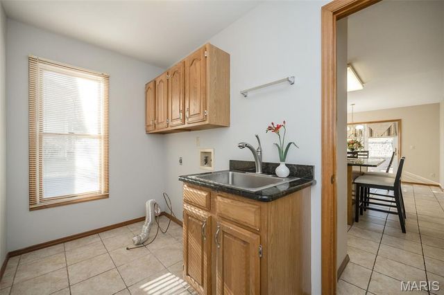 1324 Riverdale Circle, Chesterfield, MO 63005