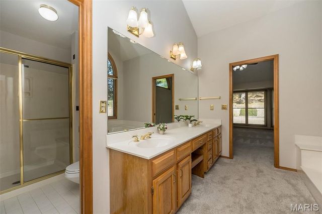 1324 Riverdale Circle, Chesterfield, MO 63005