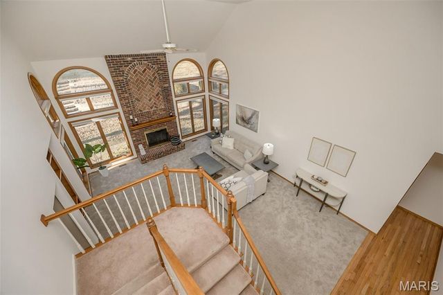 1324 Riverdale Circle, Chesterfield, MO 63005