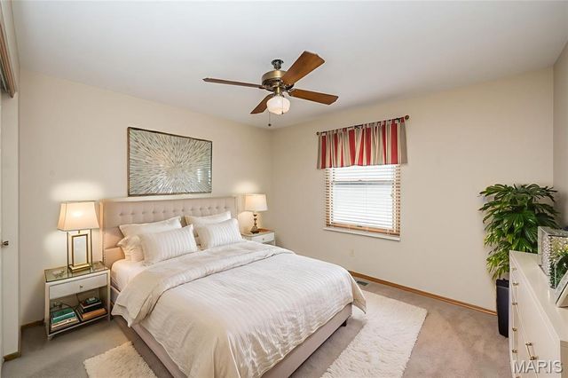 1324 Riverdale Circle, Chesterfield, MO 63005