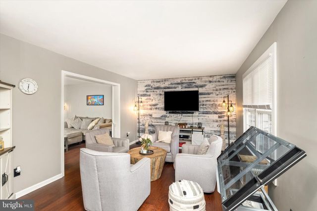 15 TRELLIS WAY, Robbinsville, NJ 08691