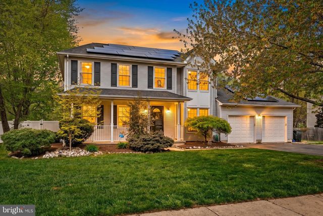 15 TRELLIS WAY, Robbinsville, NJ 08691