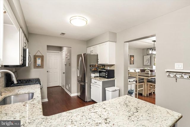 15 TRELLIS WAY, Robbinsville, NJ 08691