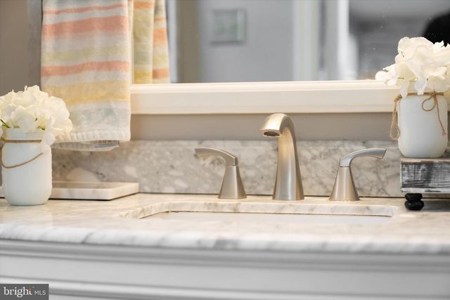 15 TRELLIS WAY, Robbinsville, NJ 08691