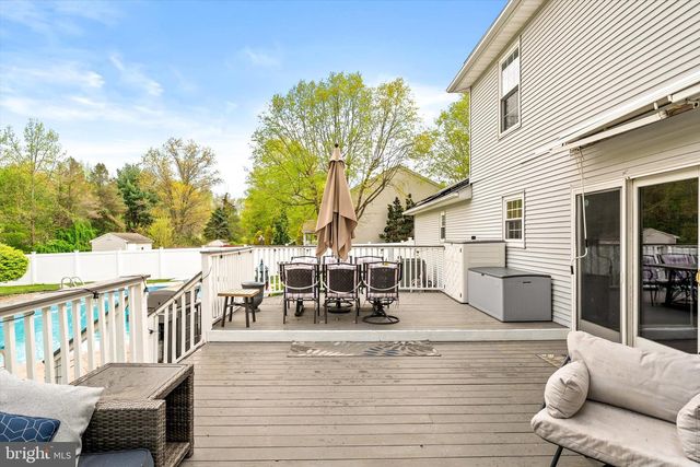 15 TRELLIS WAY, Robbinsville, NJ 08691