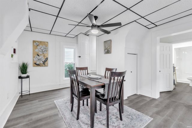 909 W Market Street, Bluffton, IN 46714