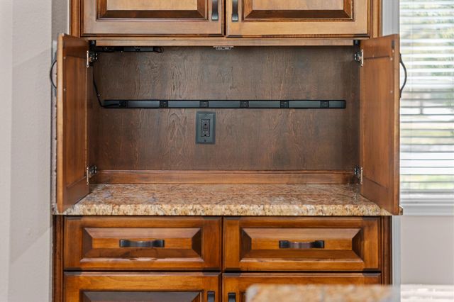 19703 Holly Walk, Spring, TX 77388