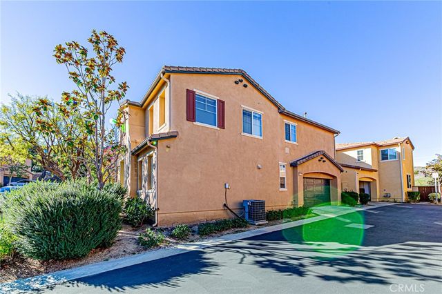 25387 Playa Serena, Valencia, CA 91381