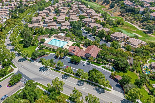 25387 Playa Serena, Valencia, CA 91381