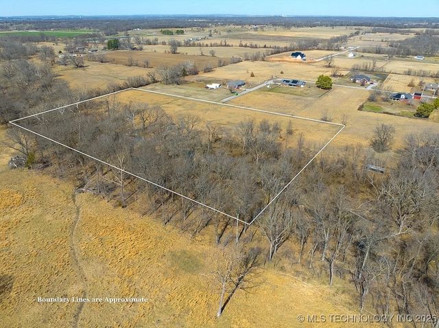 Orange Street, Locust Grove, OK 74352