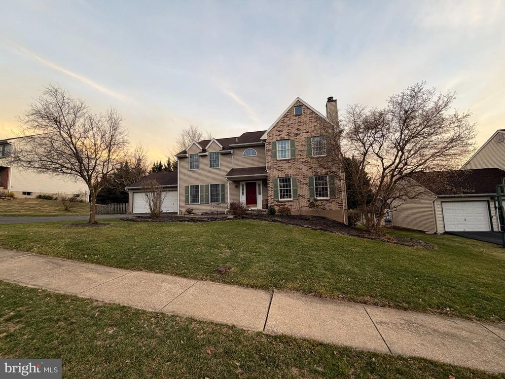 119 CONSTITUTION AVE, Reading, PA 19606