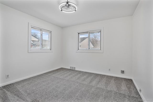 4971 Julius Boulevard, Westland, MI 48186