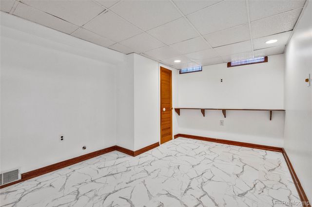 4971 Julius Boulevard, Westland, MI 48186