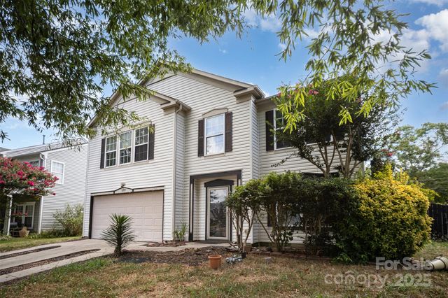 12937 Silvaire Farm Road, Charlotte, NC 28278