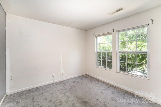 12937 Silvaire Farm Road, Charlotte, NC 28278