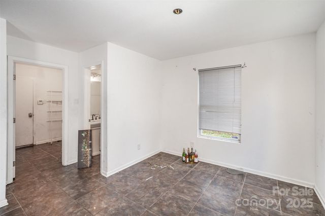 12937 Silvaire Farm Road, Charlotte, NC 28278