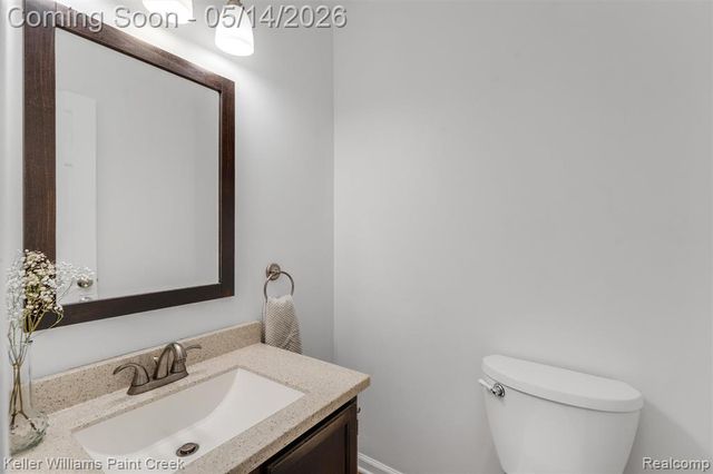 366 Whitney Drive, Rochester Hills, MI 48307