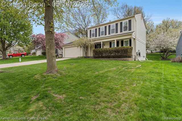 366 Whitney Drive, Rochester Hills, MI 48307