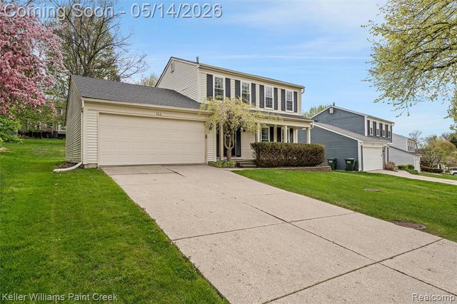366 Whitney Drive, Rochester Hills, MI 48307