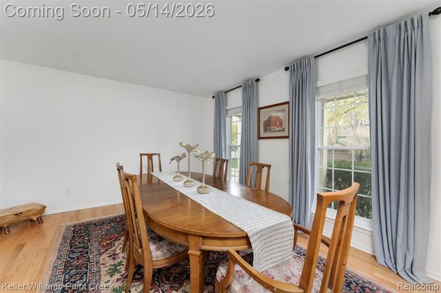 366 Whitney Drive, Rochester Hills, MI 48307