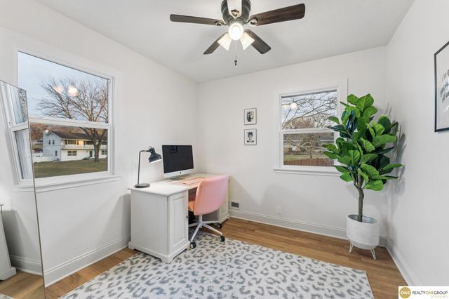 1016 Meadow Road, Omaha, NE 68154