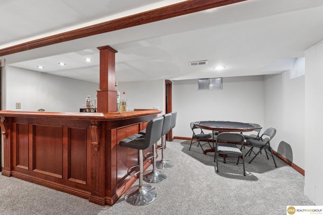 1016 Meadow Road, Omaha, NE 68154