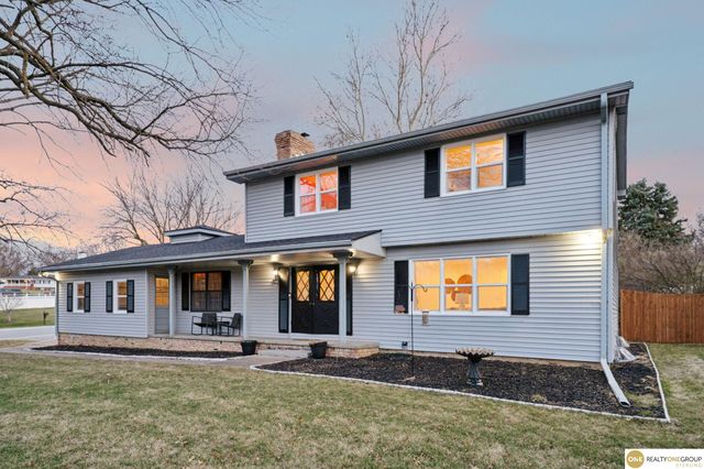 1016 Meadow Road, Omaha, NE 68154