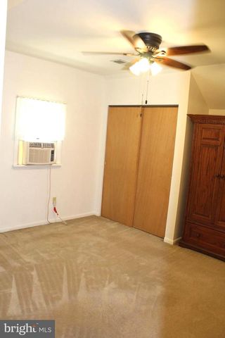 1068 MAGAZINE RD, Green Lane, PA 18054