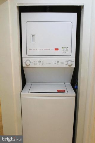 1068 MAGAZINE RD, Green Lane, PA 18054