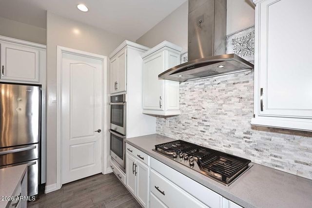8772 W BROOKLITE Lane, Peoria, AZ 85383