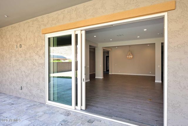 8772 W BROOKLITE Lane, Peoria, AZ 85383