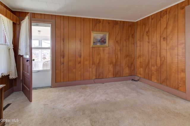 355 County Highway 123, Mayfield, NY 12117