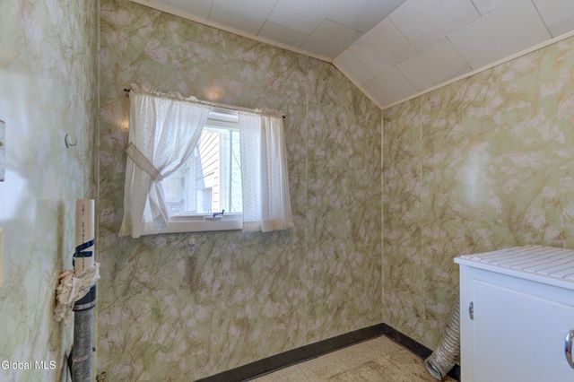 355 County Highway 123, Mayfield, NY 12117