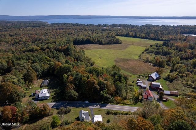 355 County Highway 123, Mayfield, NY 12117