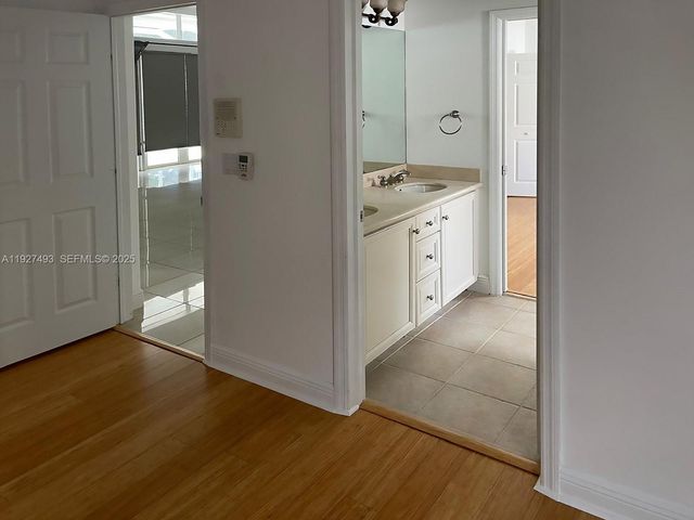 2640 Fairways Dr, Homestead, FL 33035