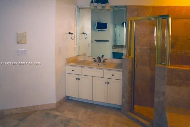 2640 Fairways Dr, Homestead, FL 33035