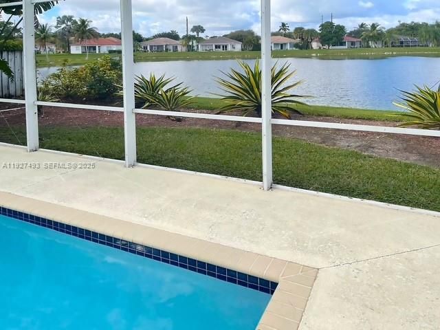 2640 Fairways Dr, Homestead, FL 33035