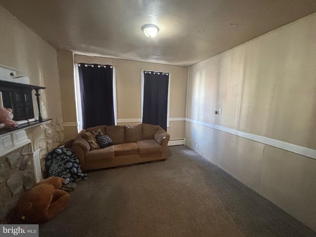 622 E MARKET ST, York, PA 17403