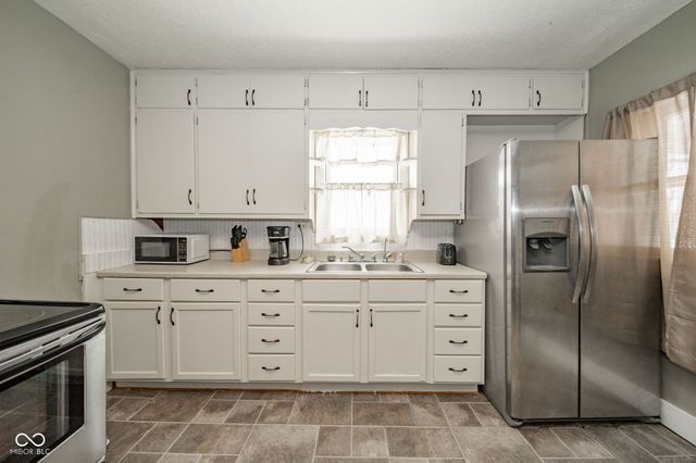 114 E Main Street, Markleville, IN 46056