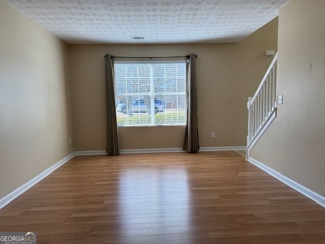 1214 Mystic Drive, Loganville, GA 30052