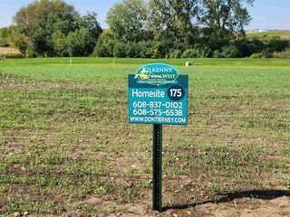 1701 Kyron Drive, Waunakee, WI 53597