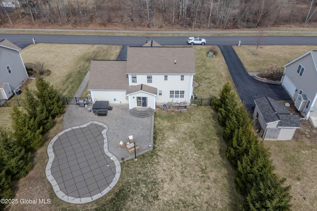 3 Morning Glory Drive, Malta, NY 12020