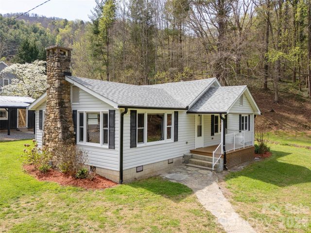 91 Rice Branch Road, Asheville, NC 28804