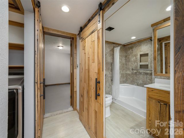 91 Rice Branch Road, Asheville, NC 28804