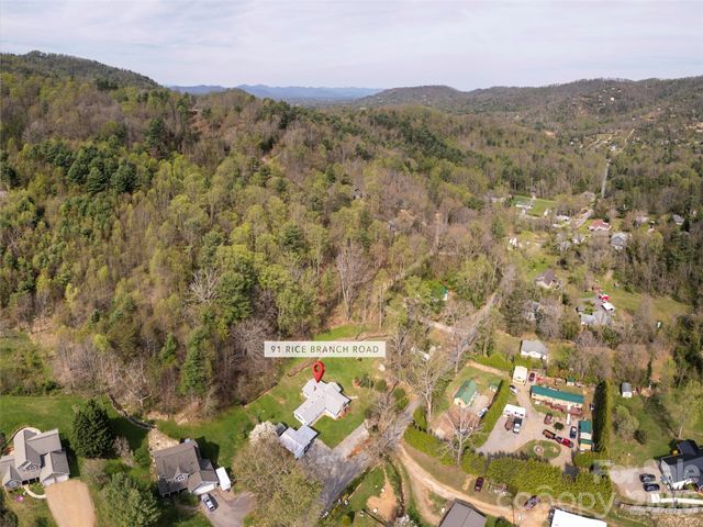 91 Rice Branch Road, Asheville, NC 28804