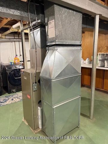 4209 Brighton Drive, Lansing, MI 48911